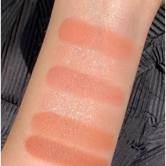 Nude Eyeshadow Palette. Neutral - Picture 3 of 6